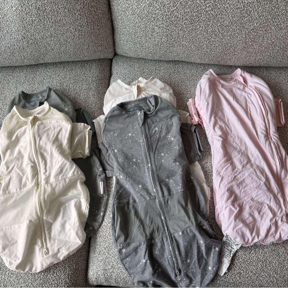 Snoo sheets and sleep sacks bundle